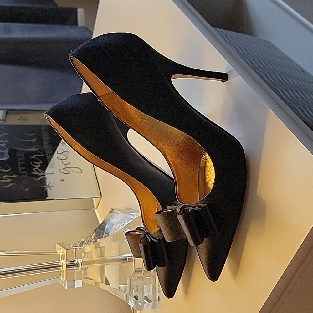 Kate Spade New York Satin Bow Pointy Heels Size 7.5 - Picture 2 of 6